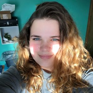 Meet your Posher, Allison